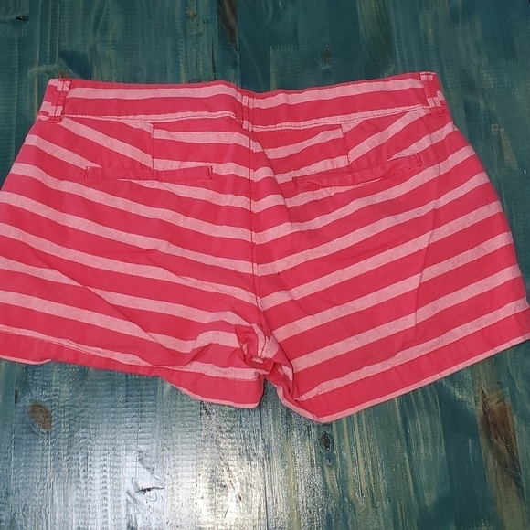 Pink Striped Old Navy Shorts - EUC - Size 4 - Picture 4 of 4